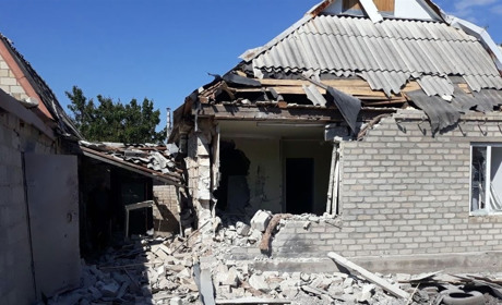 Російські окупанти гатять по Донеччині. Під вогнем знову Курахівська громада