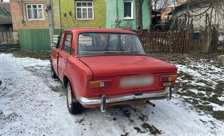 В м. Бар водій з ознаками наркотичного сп’яніння намагався підкупити поліцейських