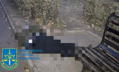 Не менше 15 ножових ударів: в Южноукраїнську чоловік зарізав товариша по чарці. Деталі події