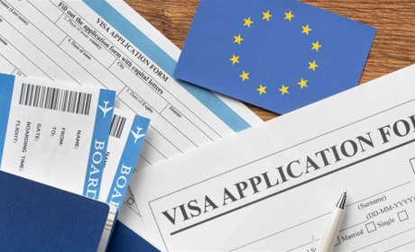 Для в'їзду до яких країн обов'язкова туристична страховка у 2026 році