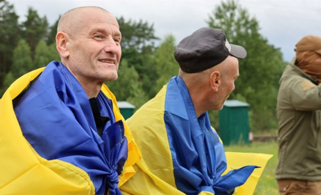 Україна повернула з полону ще одну групу важкопоранених і тяжкохворих Захисників