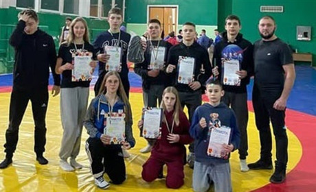 Спортивні новини за тиждень: «Пліч-о-пліч» і гандбол, баскетболісти у фіналі ЧО і здобутки борців