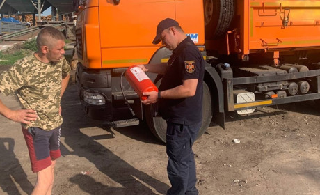 На Переяславщині рятувальники здійснили рейд щодо запобігання пожежам під час жнив