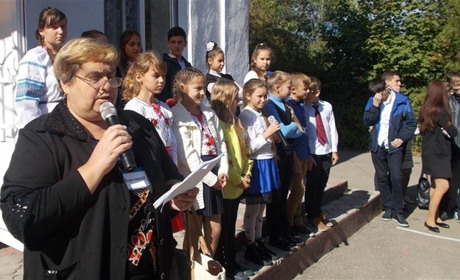 Біляївська школа №2 підтримала акцію: не купуйте квіти, подаруйте життя