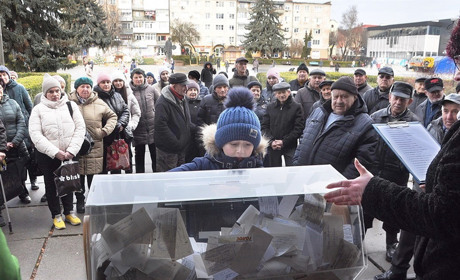 Ювілейний розіграш призів від чортківської газети «Голос народу»: 2626 учасників, 105 переможців!