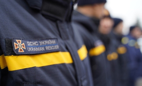 У Смілі на пожежі врятували чоловіка