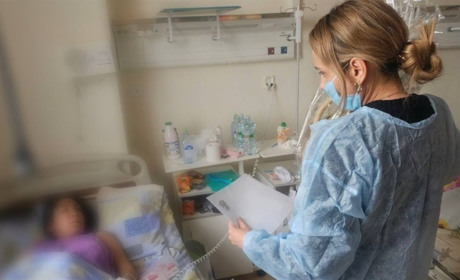 Постраждалих від удару по кафе у Хорлах відвідала в Криму головлікарка Нової Каховки