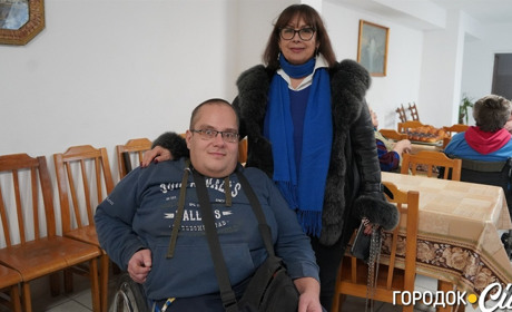 Життя на інвалідному візку: історія Віталія Білика, для якого Будинок милосердя став другим домом