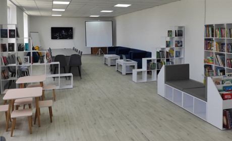 Новий подих для сільської бібліотеки: у Великому Молодькові відкрили сучасний бібліопростір