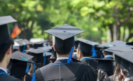 Вступ до магістратури й аспірантури у 2026 році: ключові дати