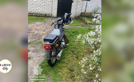 У Херсоні зупинили п'яного чоловіка, який їздив на мопеді без водійських прав