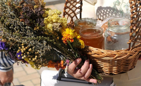 Медовий Спас: скільки треба з'їсти сьогодні меду