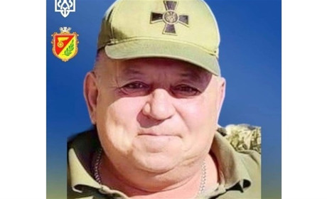 Жителі Знам’янка Друга провели в останню дорогу військовослужбовця Сергія Загурського: що відомо