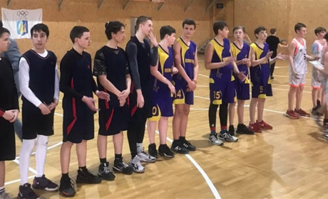 Знам'янські юні баскетболісти привезли “срібло” з обласного чемпіонату