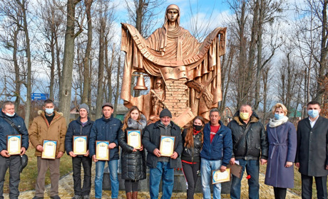 У Жмеринці провели мітинг до Дня Гідності та Свободи: фоторепортаж