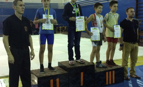 Покровські борці успішно виступили на чемпіонаті Слов’янська 