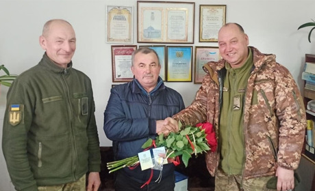 Волонтер із Сарненського району отримав відзнаку Залужного