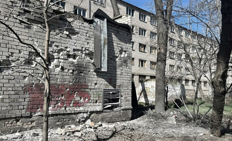 Армія рф обстрілює Херсонщину: пошкоджені житлові будинки, є влучання у критичну інфраструктуру