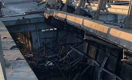 Рух повністю перекрито: на Кримський міст знову завітала "бавовна"