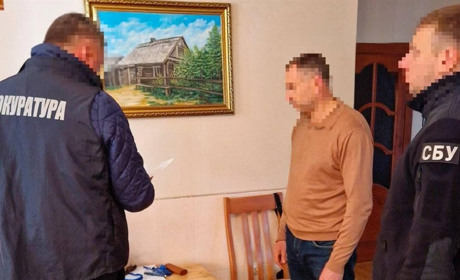 У Рівному за хабар судитимуть сарненського депутата та володимирецького голову