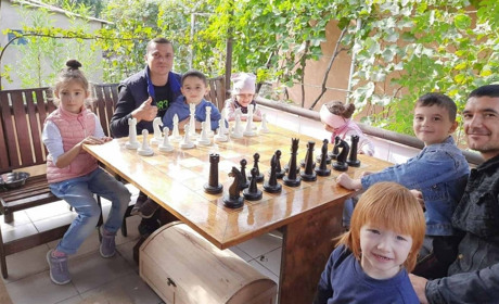 У Мирному проходить осінній фотоконкурс: голосувати можуть усі бажаючі. Як це зробити