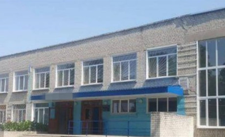При ремонті ліцею на Красноградщині підрядник присвоїв 150 000 грн: деталі справи