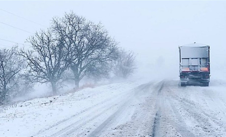 Трасса Одесса-Измаил встала, движение фур запрещено