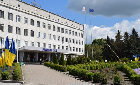 Нові ціни у комунальній стоматології та стан справ у "Звягельтепло" і "Звягельводоканал": виконком