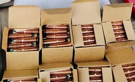 На Івано-Франківщині правоохоронці затримали водія-чернівчанина із арсеналом зброї та боєприпасів