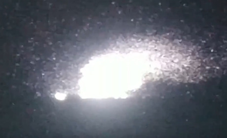 Уночі в Олешках сильно вибухало