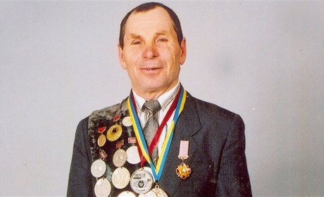 Пішов з життя багатократний чемпіон світу з гирьового спорту Костянтин Сєряков