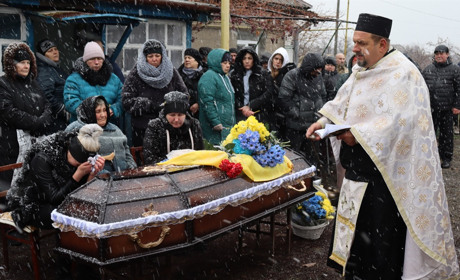 Штурмовик без страху та з добрим серцем: на щиті повернувся додому Станіслав Нечипоренко (ВІДЕО)