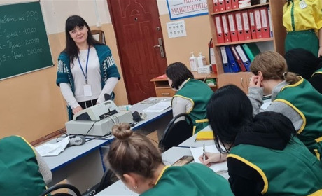 Маєте комерційну жилку і з грошима на «ти»? Опануйте затребувану професію продавця за 6 місяців