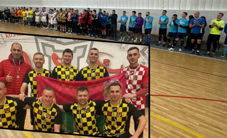В Берестині футбольні команди громади та Лозової змагались за Новорічний кубок