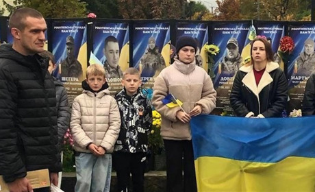 У Сарненському районі зустріли звільненого з російського полону бійця АТО