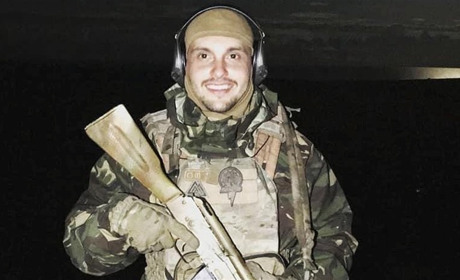 Понад 5 місяців рідні не можуть достойно поховати у Фастові азовця Дмитра Черненка