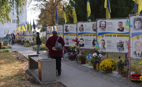 У Переяславі встановлять меморіальні дошки ще трьом загиблим захисникам