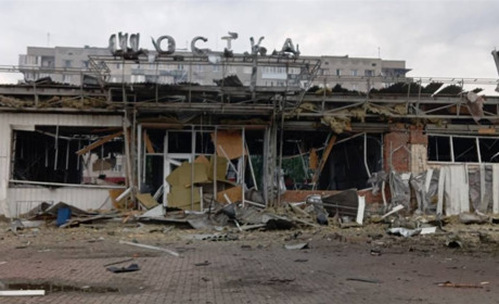 Нічна атака на Шостку: знищено будівлю вокзалу, пошкоджено багатоповерхівки та дитсадок