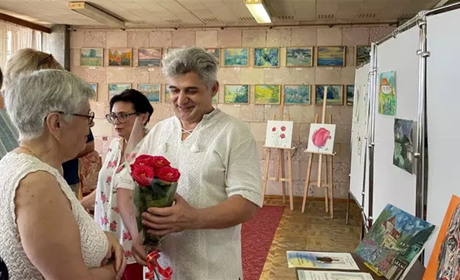 Малювання як терапія: у Полтаві відкрилася виставка учасника гадяцького сафарі Олександра Сиваша