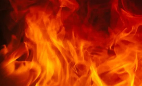 У Ніжині по Озерній сталася пожежа житлового будинку