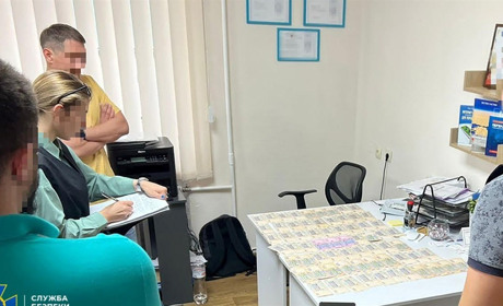 Чоловіки виїжджали "на навчання" до ЄС: на Житомирщині СБУ блокувала міграційний канал