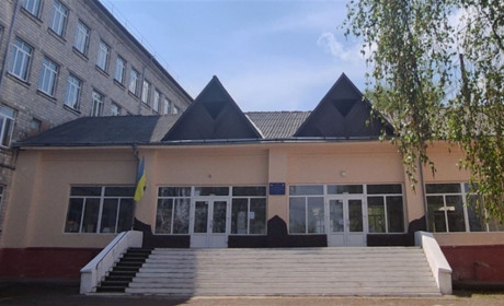 Перипетії із звільненням та призначенням на посаду директорки Кіцманського ліцею, який стає опорним