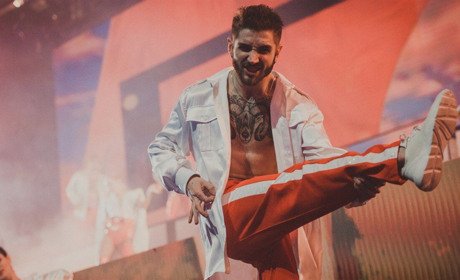 Вчителі казали: "Ти танцями на життя не заробиш". Євгеній Лой про шоу-бізнес та власну школу