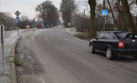 У Майстровій Волі планують приборкати "гонщиків" на центральній дорозі