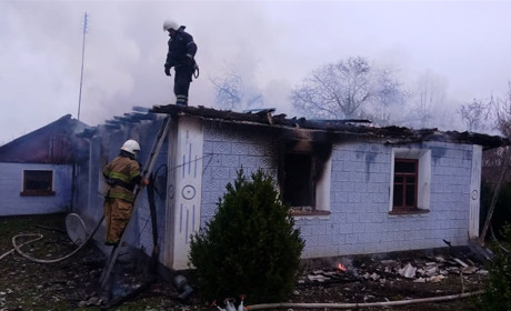 У селі Супівка Копайгородської громади під час пожежі загинули двоє людей: 82 та 101 років
