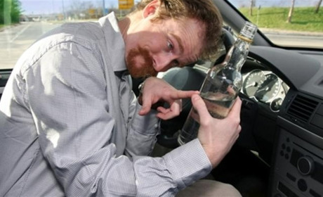 У Горобівці п'яний водій пропонував поліцейським хабаря (ВІДЕО)