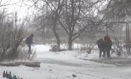 Провалилися під кригу на ставку