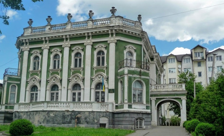 Реставрувати треба майже всю будівлю: у Дрогобичі виділили 1,5 млн грн на відновлення Вілли Б’янки