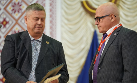 Барський коледж транспорту та будівництва відсвяткував 55 років: був концерт та багато подарунків