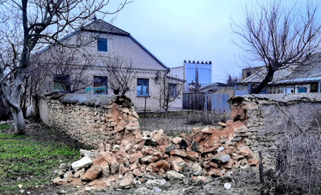 Жителі Херсонщини гинуть від ворожих обстрілів та залишених російських боєприпасів